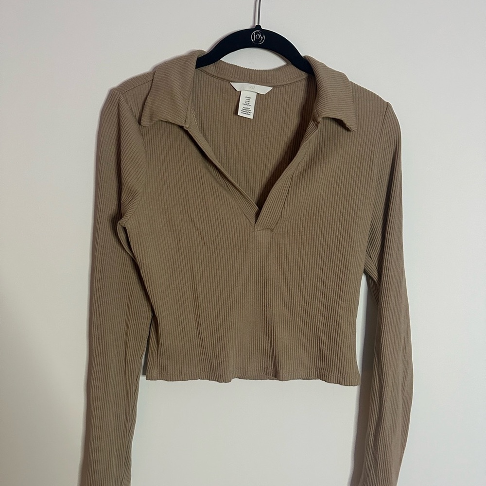 H&M Ribbed Tan Long Sleeve Blouse